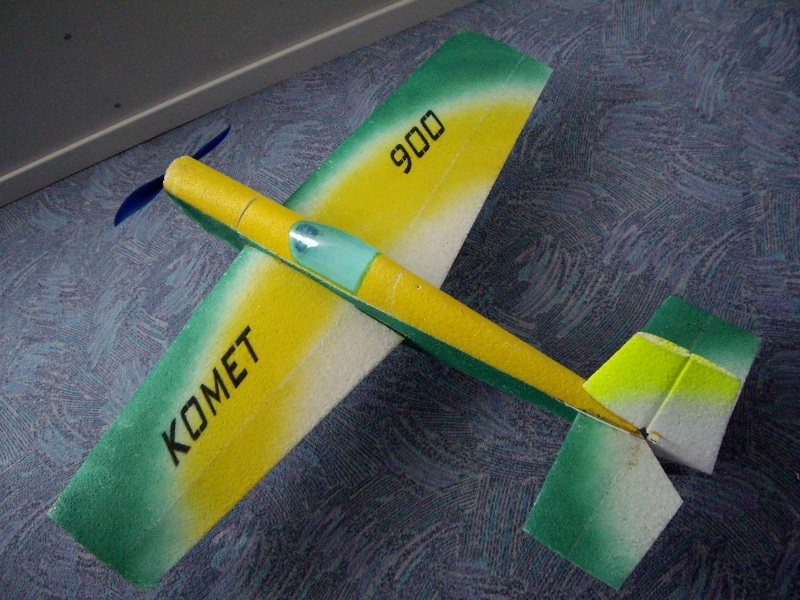 Komet 900