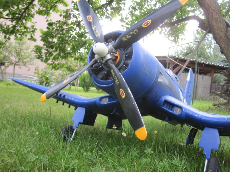 F4U-4 Corsair