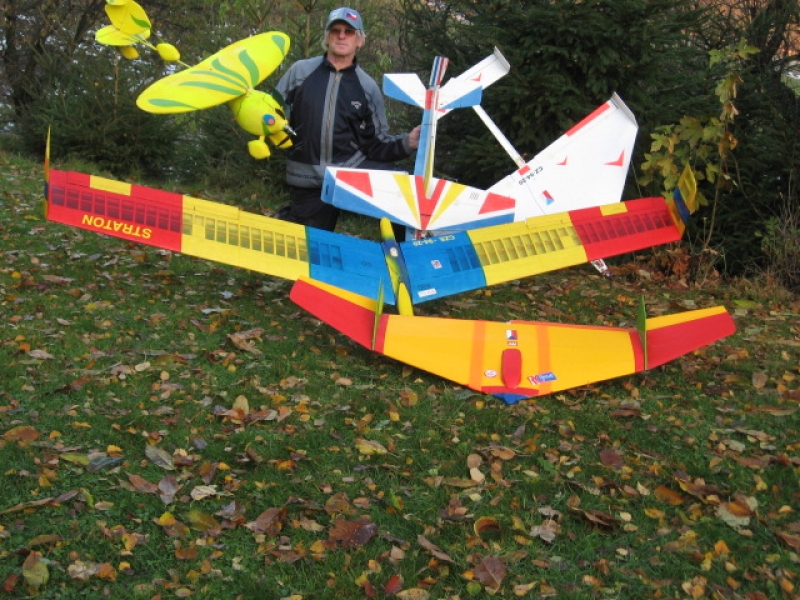 SAMOKŘÍDLO STRATON