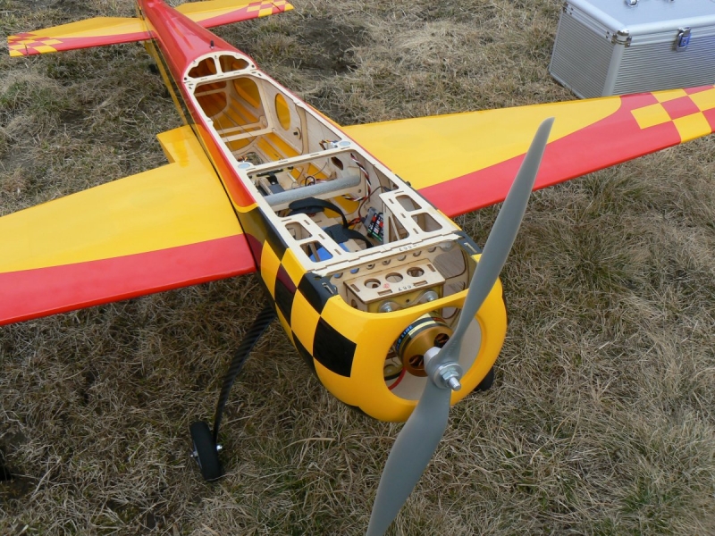 YAK 55M 1,4m GB-Models