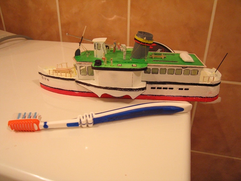 mikro kolesový parník VLTAVA 