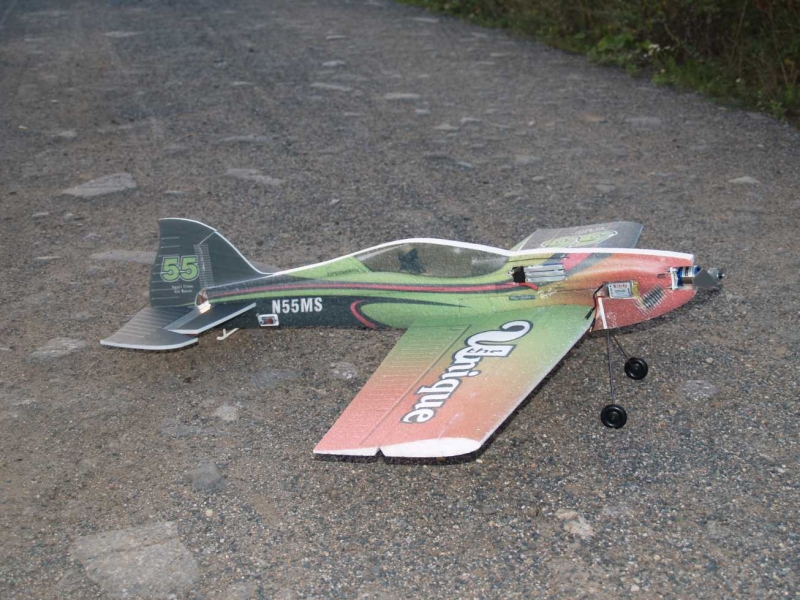 Unique - Zelenočerný