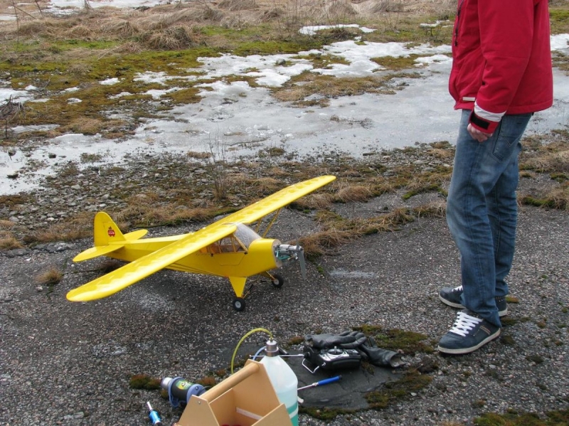 Piper J-3 Cub 1800mm