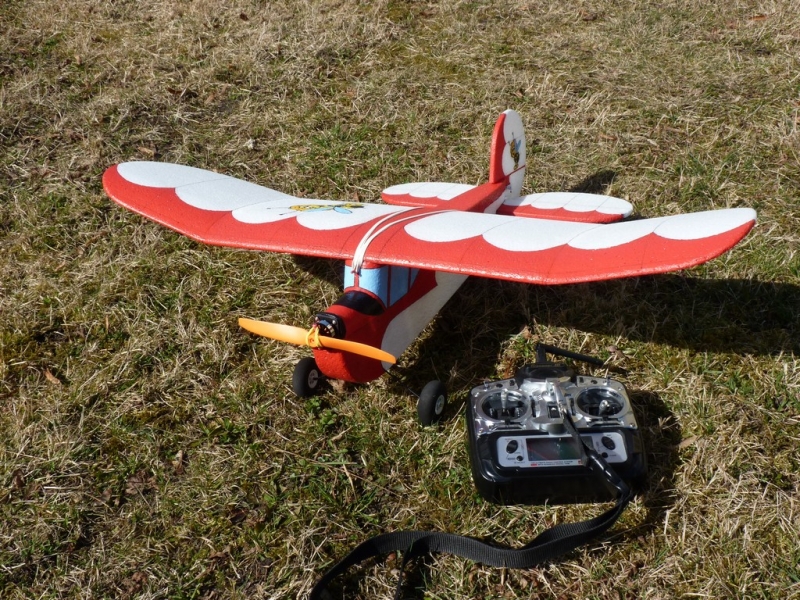 Lazy Bee Včelka Mája