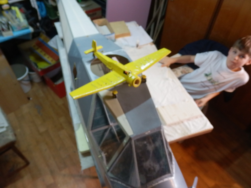 Mini Zlín z-37 Čmelák