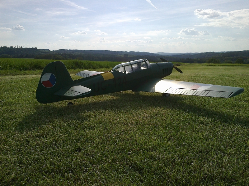 Zlín Z-126 "Trenér"2 / C-105