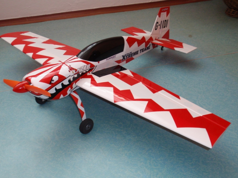 EXTRA 300L