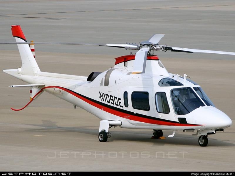 Agusta A-109 E