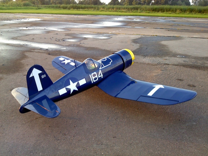 F4U Corsair