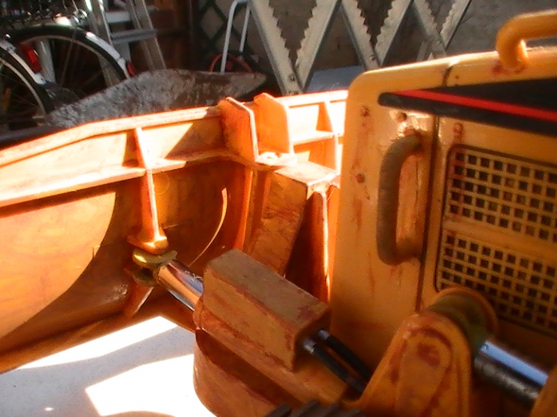 buldozer Caterpillar D5