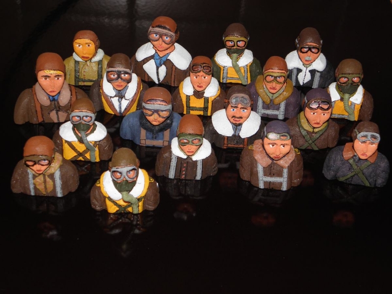 Piloti - figurky pilotů