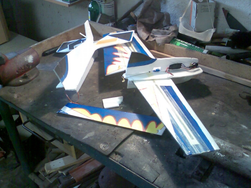 Extra 330 S