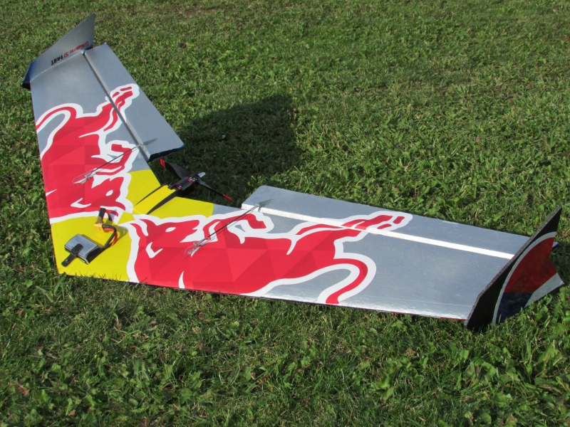 Hotwing EVO RedBull