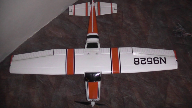 Cessna 182 Skyartec