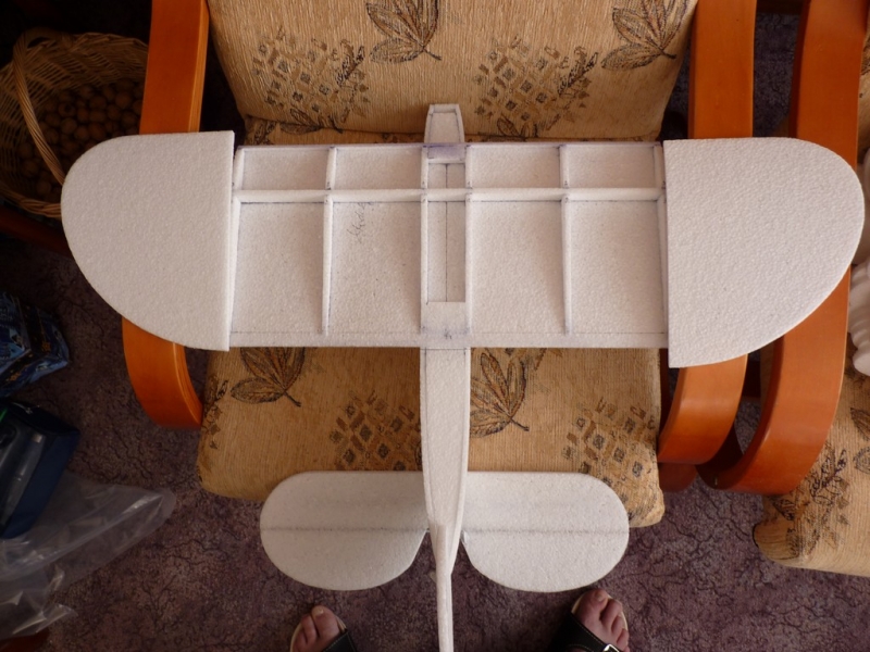 Lazy Bee Včelka Mája