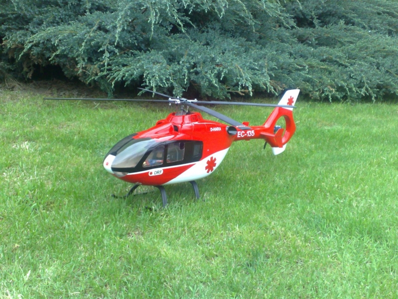 EC 135