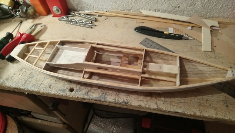 Plachetnice Monika 1/2