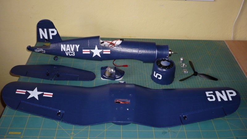 F4U Corsair 800mm