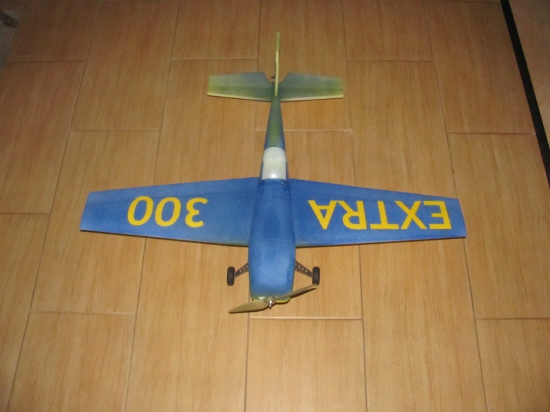 Extra 300