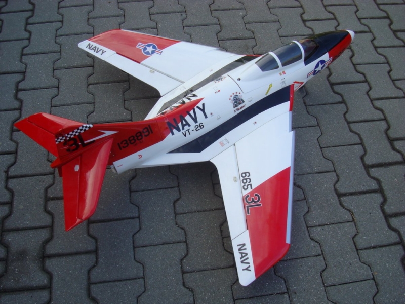 F9F-8 Cougar composite EDF 90