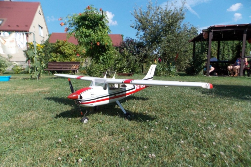 Cessna 182