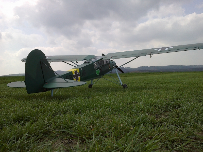 Fieseler Fi-156 C "Storch"
