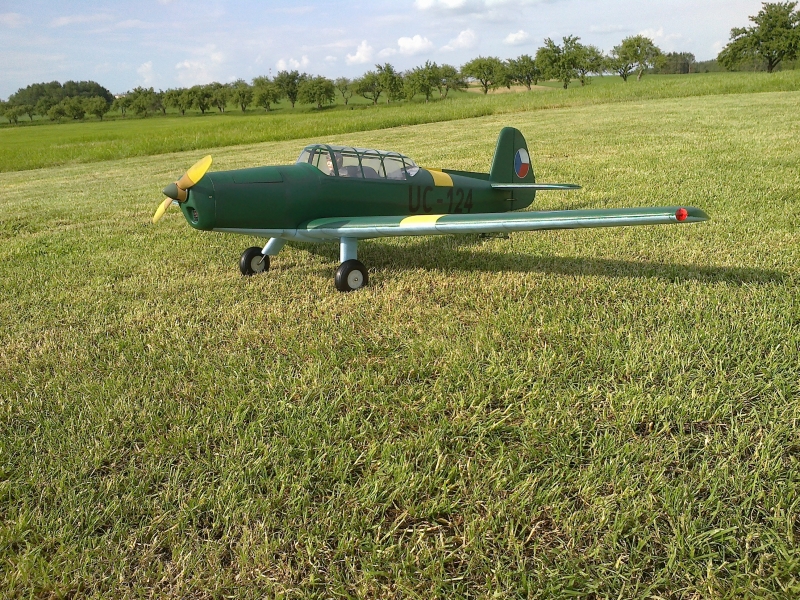 Zlín Z-126 "Trenér"2 / C-105
