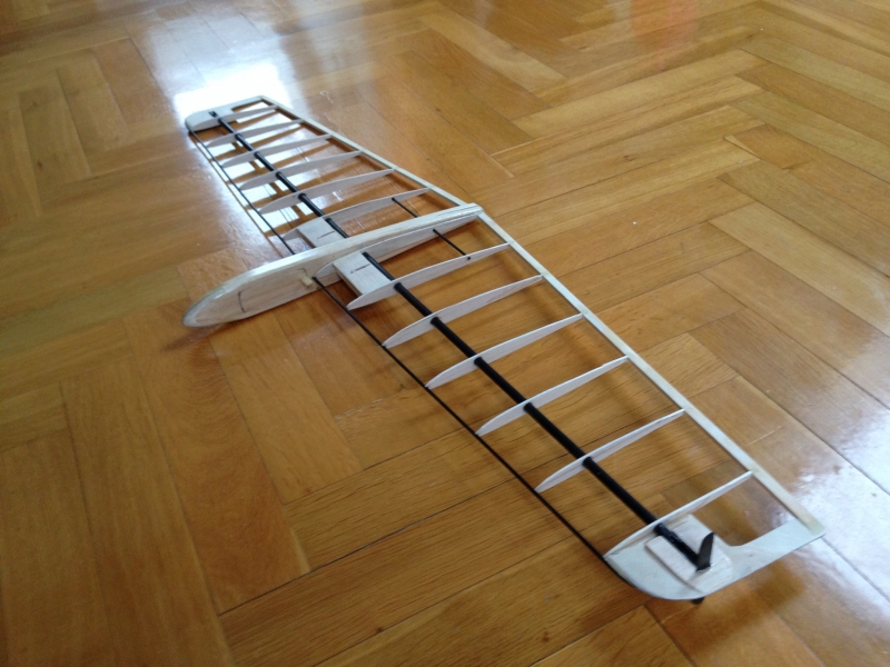 Salm- model již neexistuje