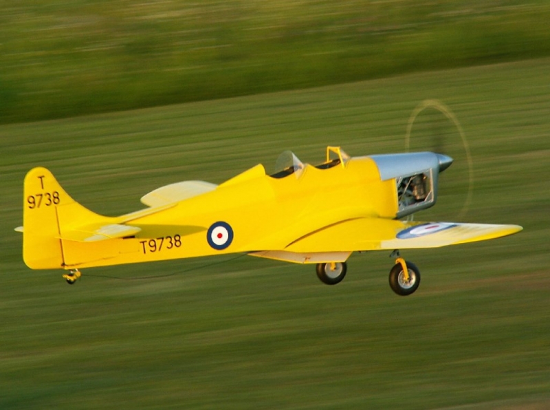 Miles M.14 Magister