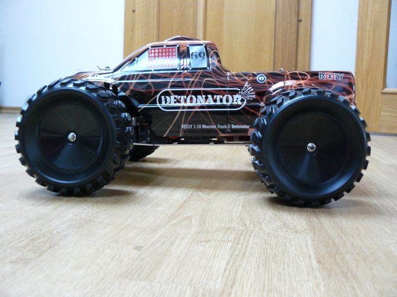 Monstertruck Detonator