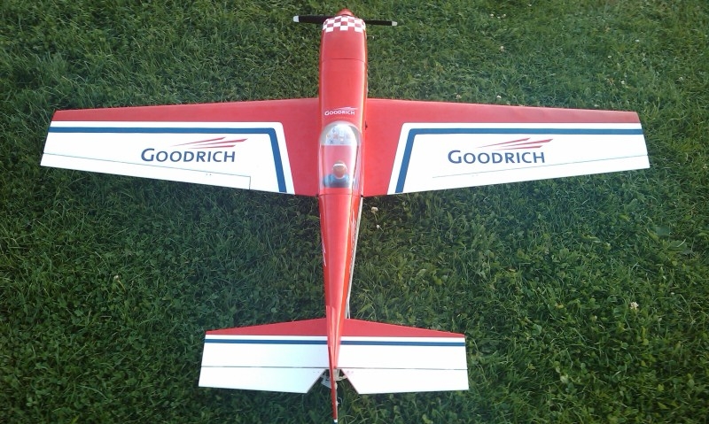 Extra 300S Graupner