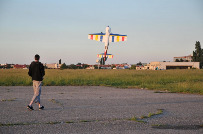 Yak 54 - RUSSIAN THUNDER R1