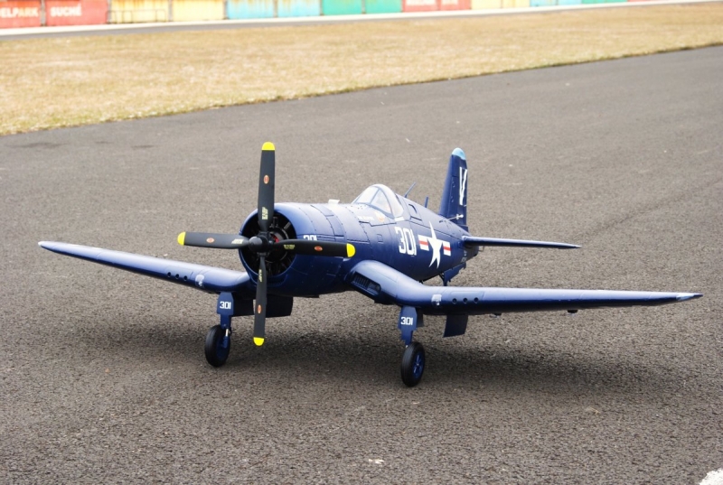 FMS Corsair F4