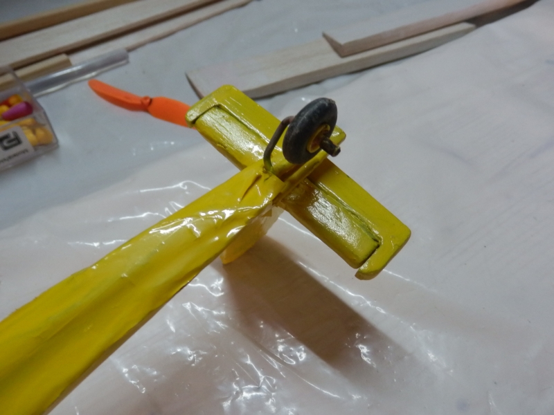 Mini Zlín z-37 Čmelák