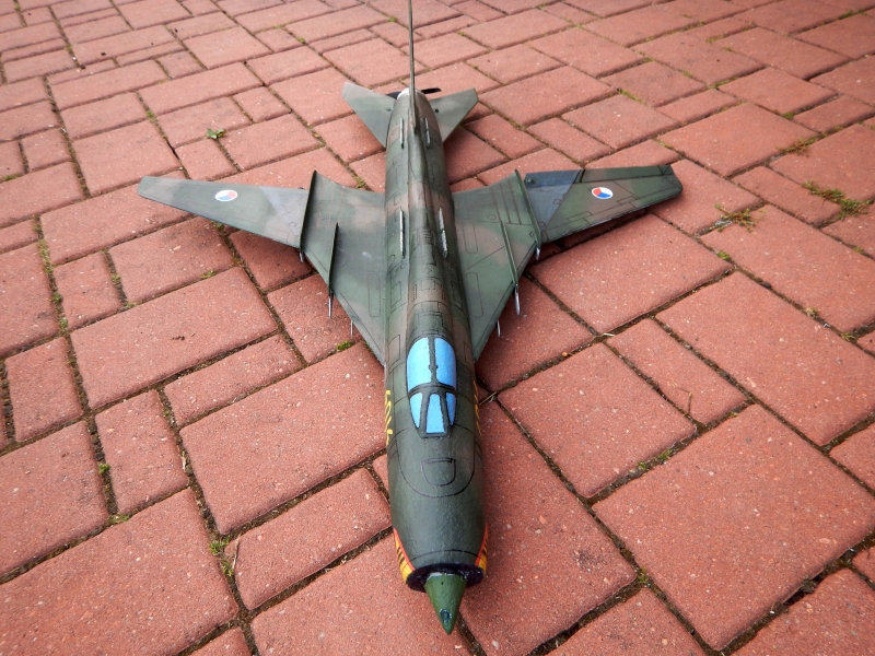 SU 22 M4