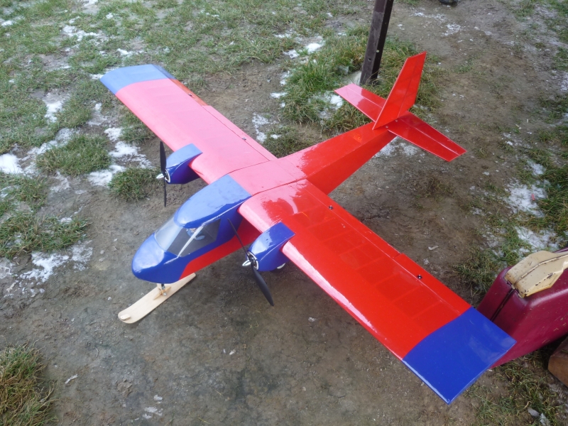 Dvoumotorák Binome, rozpětí 1600mm