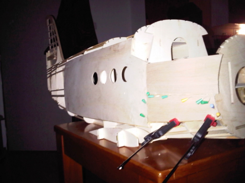 AN-2 pokračování potahu zadní části