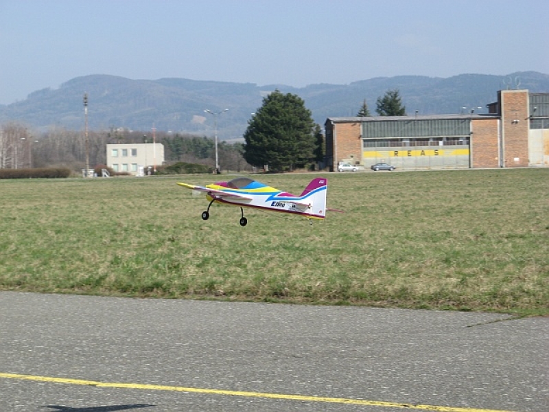 Brio 10 - E-flite