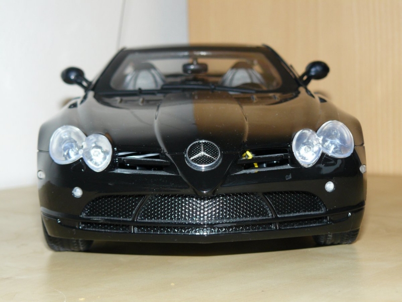 Mercedes Benz SLR