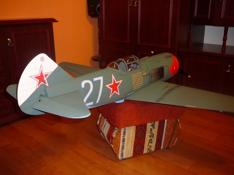 La - 7