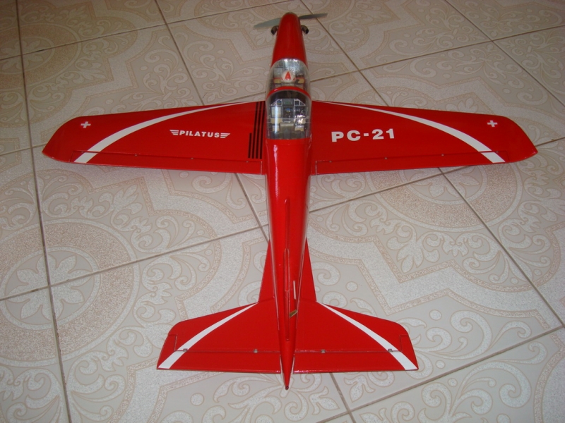 Depronový Pilatus PC-21 v2