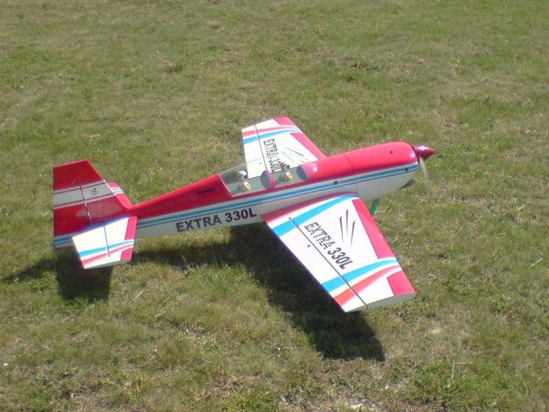 EXTRA 330 L