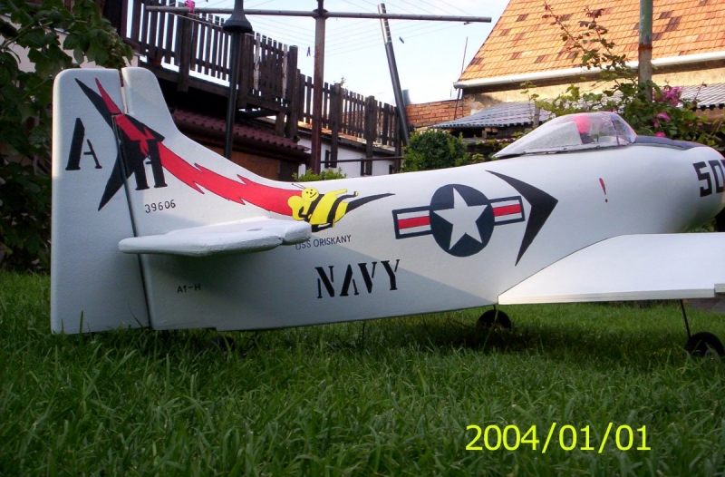 Douglas a1 skyraider 