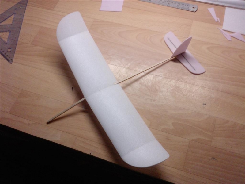 F1N Gamma - halové hádzadlo