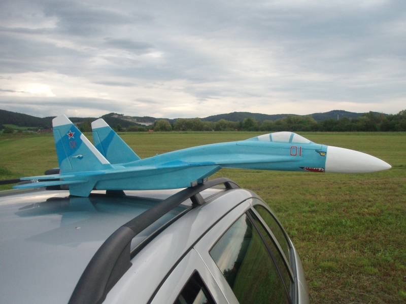 SU-27 Flanker