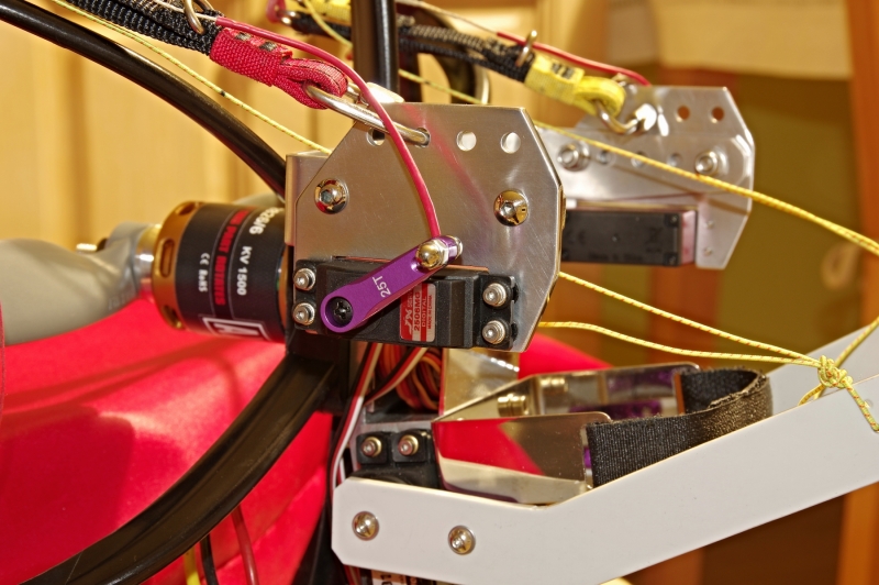 Krosna - motorový RC paragliding