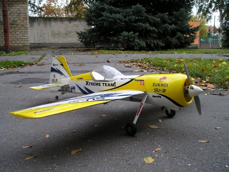 SUKHOI SU-31