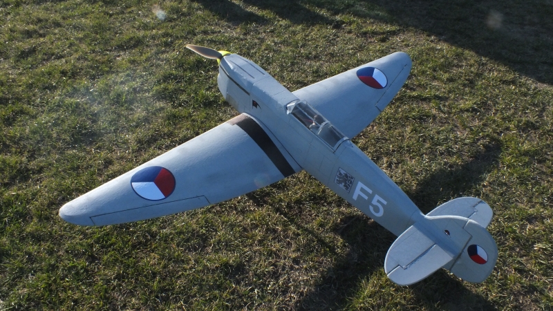 Avia Av-135