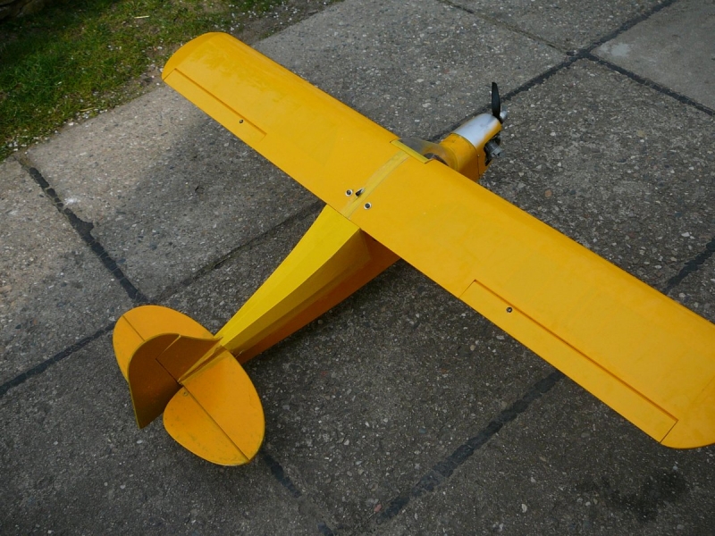 Piper J-3 Cup