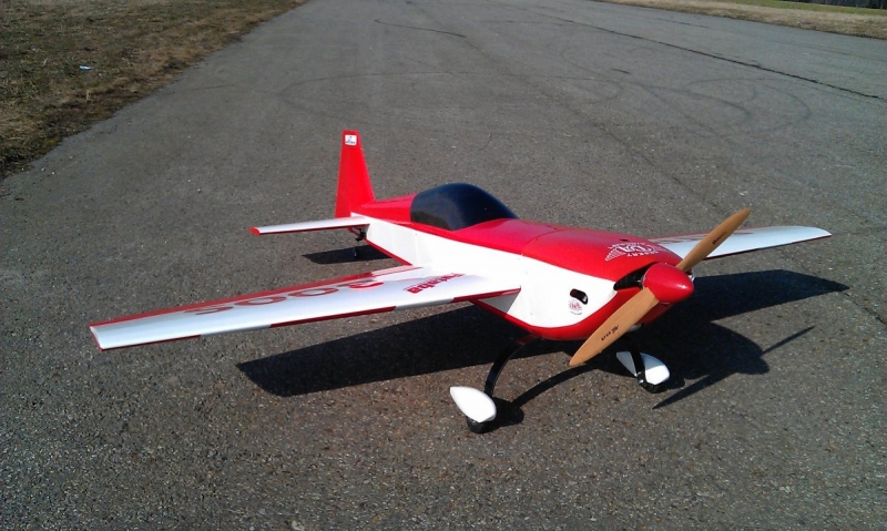 Extra 300S - PRODANO !